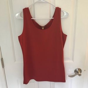 Ellen Tracy Poly/Spandex Top. Sz M